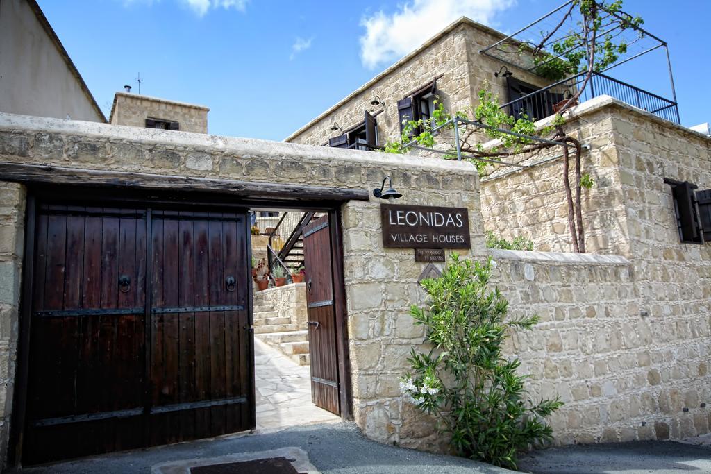Leonidas Village Houses Γουδί Εξωτερικό φωτογραφία