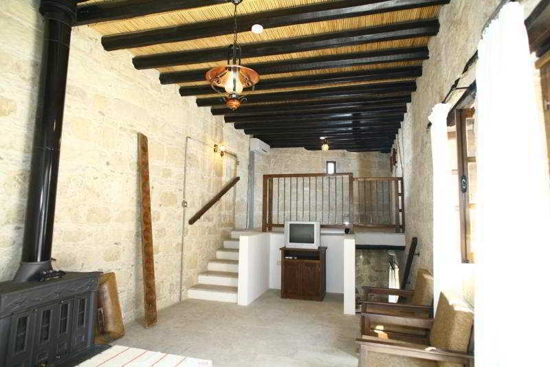 Leonidas Village Houses Γουδί Εξωτερικό φωτογραφία